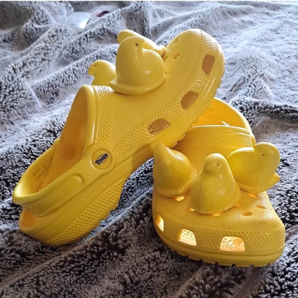 ❤️ CROCS ❤️ COLLECTION EXTREMELY RARE LIMITED EDITION PEEPS YELLOW 3D JIBBITZ . - Picture 6 of 12